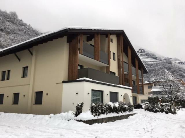 Residence Laitacherhof: Modern Alpine Retreat with Pool and Sauna Chiusa Exterior photo
