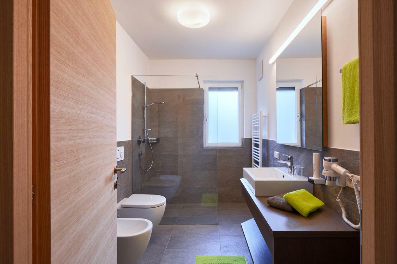 Residence Laitacherhof: Modern Alpine Retreat with Pool and Sauna Chiusa Exterior photo